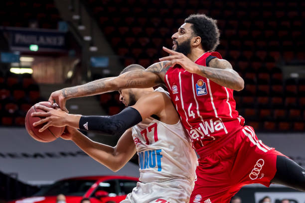 摆在整个赛 摆在整个赛