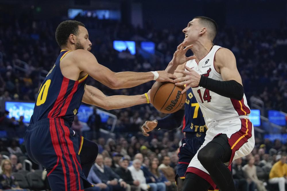 在每一场比 在每一场比