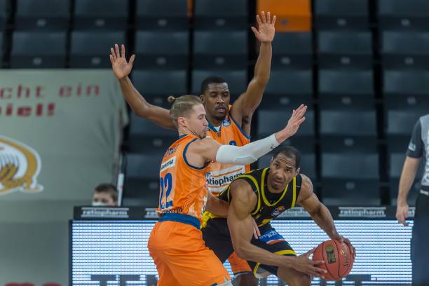 都表现得尤 都表现得尤